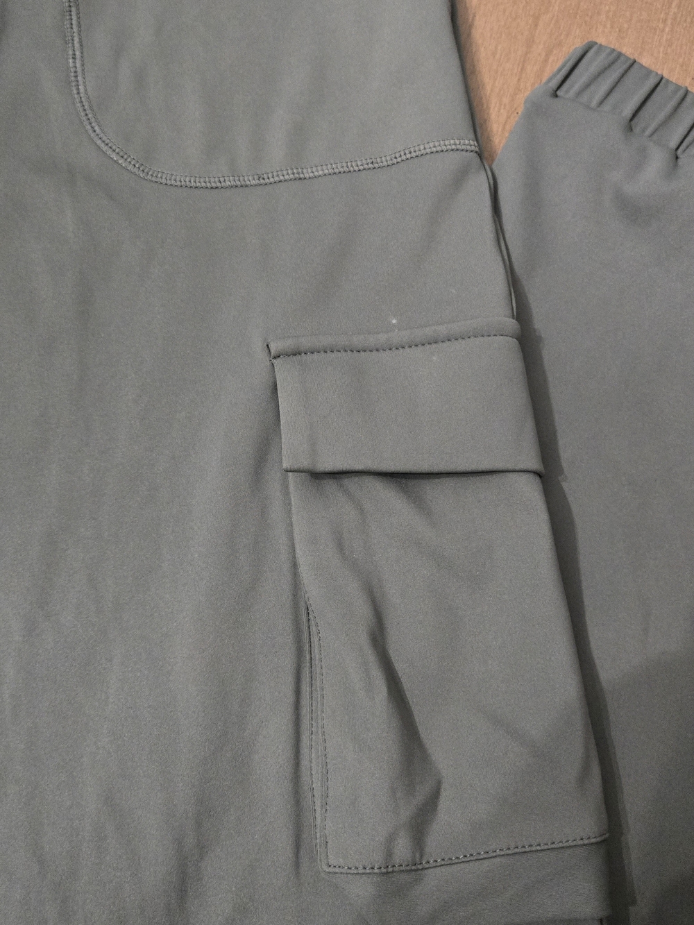 ZYIA Olive Green Cargo Leggings - Picture 4 of 15
